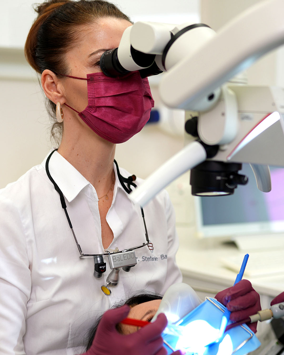 Mikroskopische Endodontie