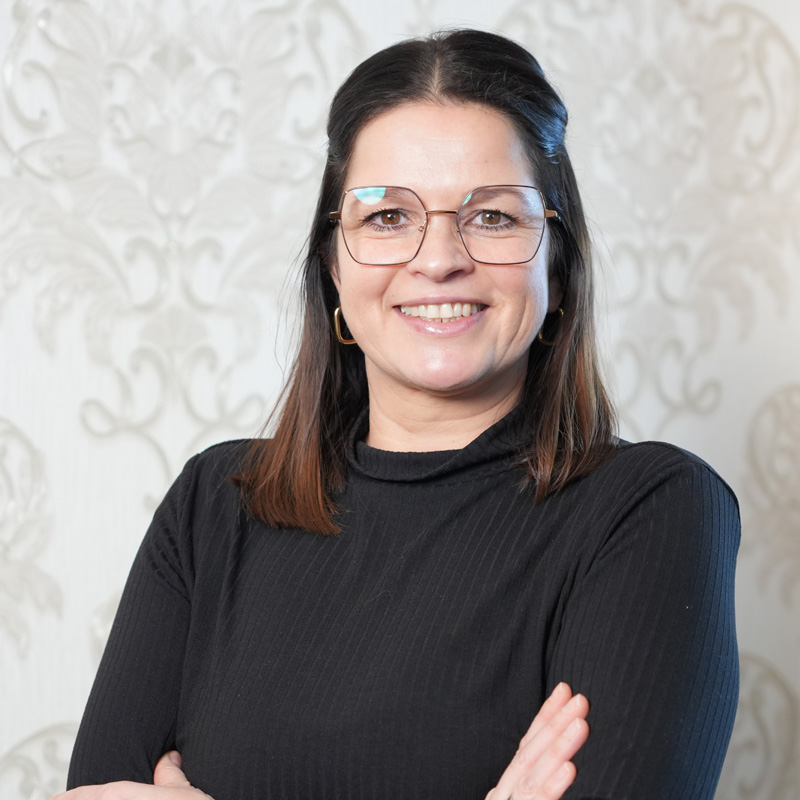 Stephanie Tauber
